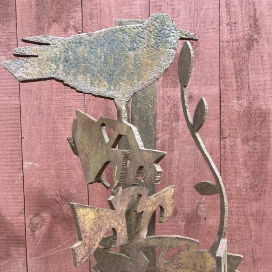 VINELAND/POSTWAR/TOTEM